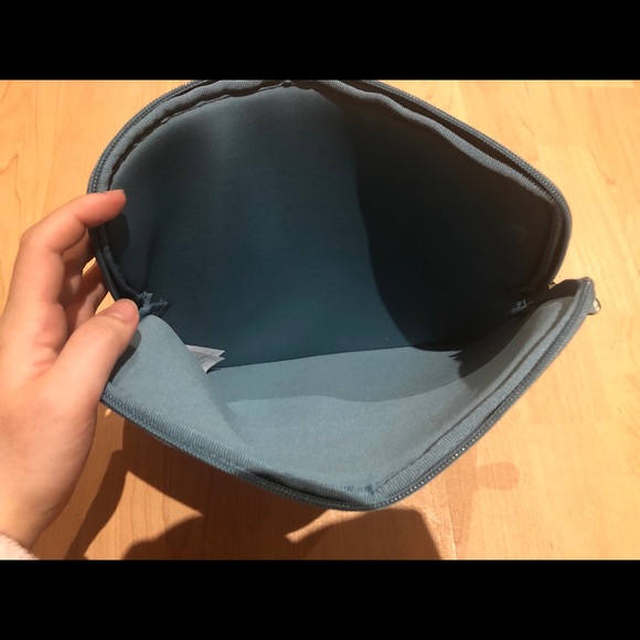 Cath Kidston ipad case - Picture 2 of 2